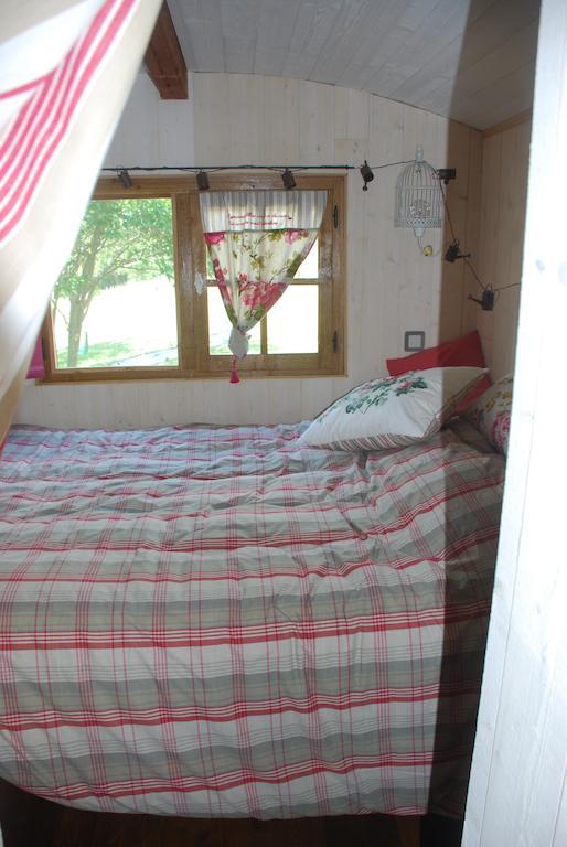 Maison D'Hotes Ainsi Soie T-Il Combovin Pokój zdjęcie